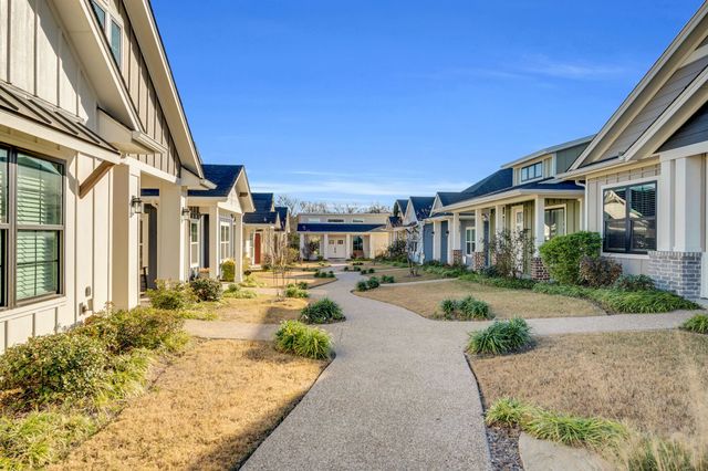 322 Woodside Trail, Waxahachie, TX 75165