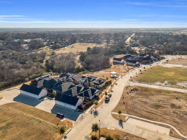 322 Woodside Trail, Waxahachie, TX 75165