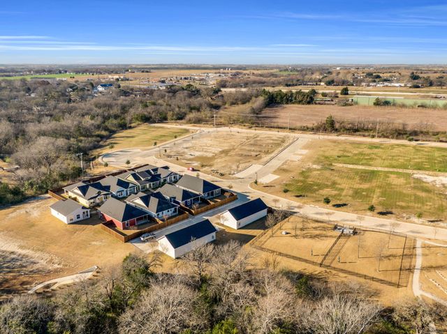 322 Woodside Trail, Waxahachie, TX 75165