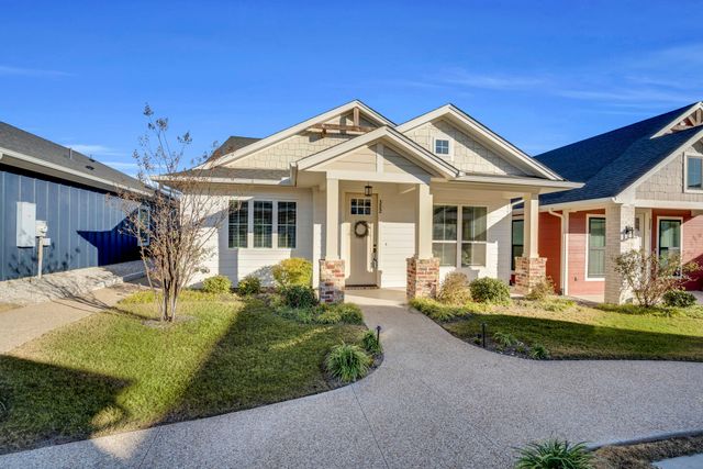 322 Woodside Trail, Waxahachie, TX 75165