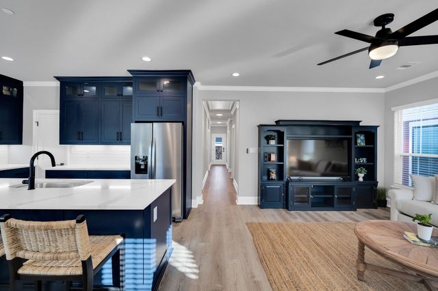 322 Woodside Trail, Waxahachie, TX 75165