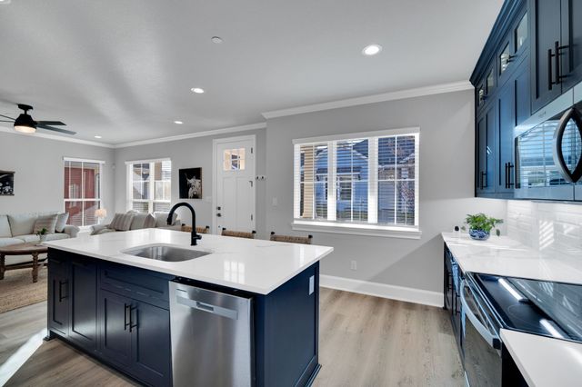 322 Woodside Trail, Waxahachie, TX 75165