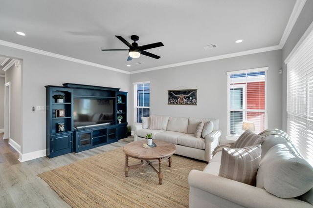 322 Woodside Trail, Waxahachie, TX 75165