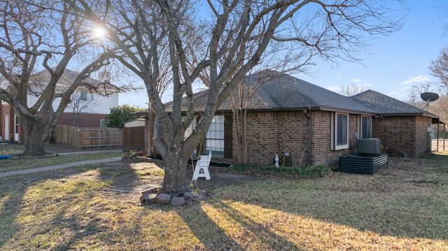 7808 Cornell Drive, Rowlett, TX 75088