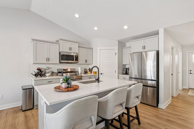 745 SE Mesa Drive, Waukee, IA 50263