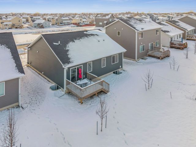 745 SE Mesa Drive, Waukee, IA 50263