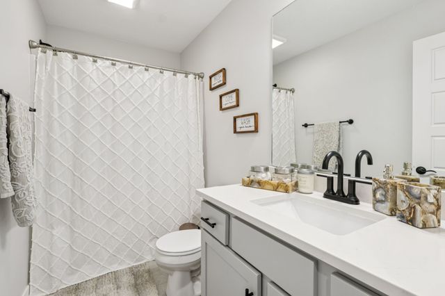 745 SE Mesa Drive, Waukee, IA 50263