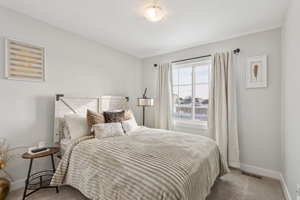 745 SE Mesa Drive, Waukee, IA 50263