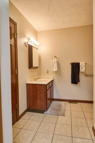 19 Prairie Creek Crossing, Wilmington, OH 45177