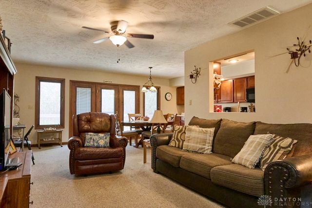 19 Prairie Creek Crossing, Wilmington, OH 45177