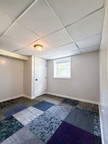 78 Langholm Drive, Nashua, NH 03062