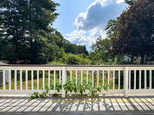78 Langholm Drive, Nashua, NH 03062