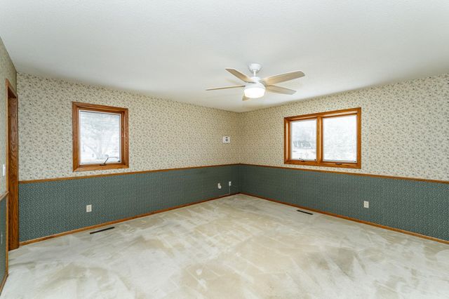 1718 22nd Avenue NE, Rochester, MN 55906