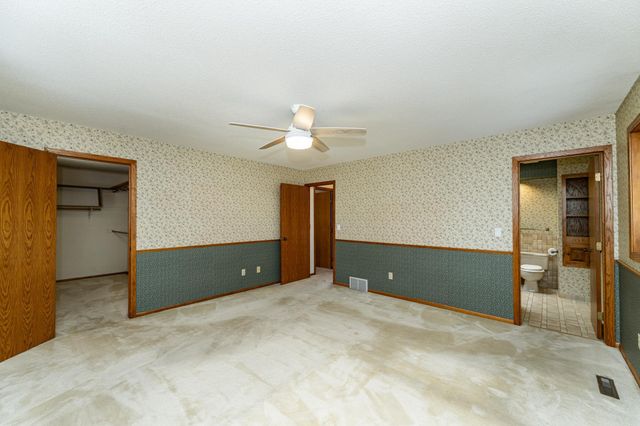 1718 22nd Avenue NE, Rochester, MN 55906