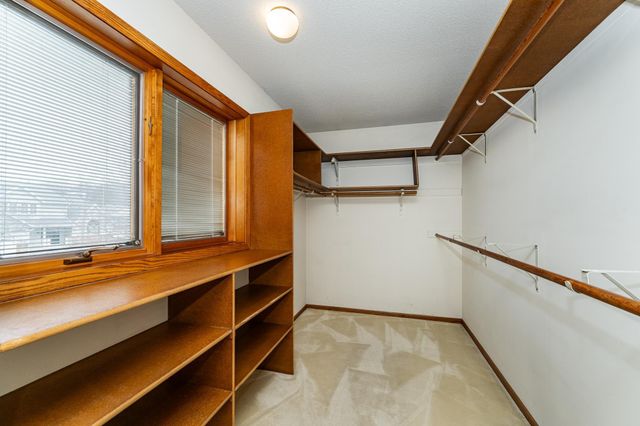 1718 22nd Avenue NE, Rochester, MN 55906