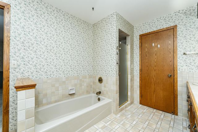 1718 22nd Avenue NE, Rochester, MN 55906