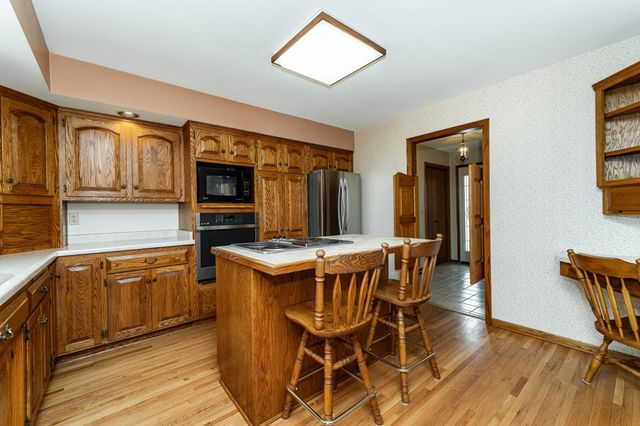 1718 22nd Avenue NE, Rochester, MN 55906