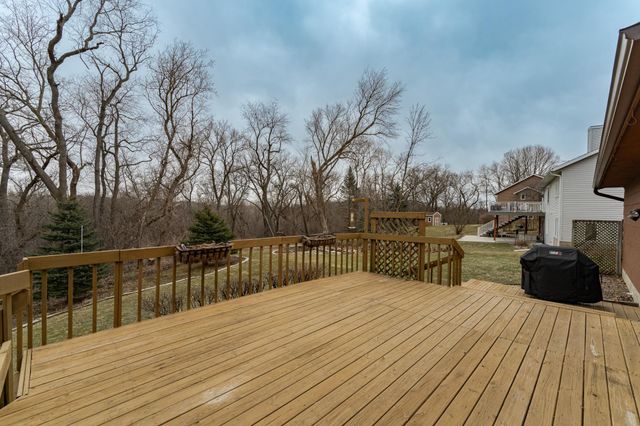 1718 22nd Avenue NE, Rochester, MN 55906