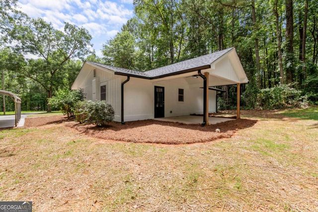 91 Water Spaniel Lane, Carrollton, GA 30116