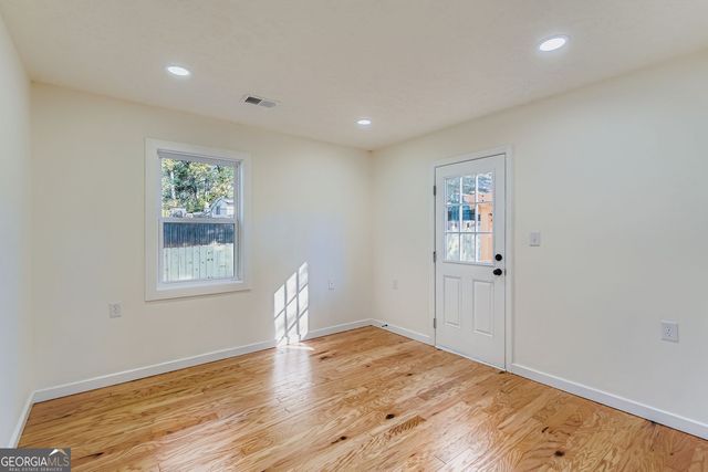 194 Dearborn Street SE, Atlanta, GA 30317