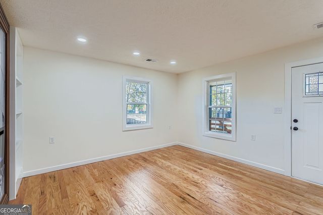 194 Dearborn Street SE, Atlanta, GA 30317