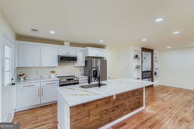 194 Dearborn Street SE, Atlanta, GA 30317