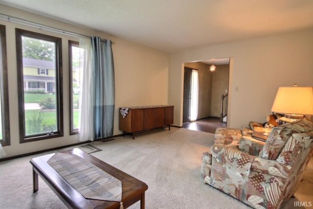 8311 Sagimore Court, Fort Wayne, IN 46835