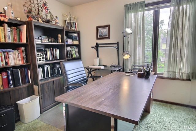 8311 Sagimore Court, Fort Wayne, IN 46835