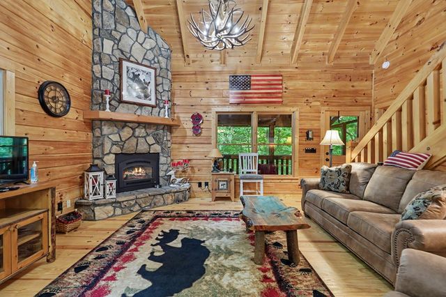 87 Greenberry Trail, Blairsville, GA 30512