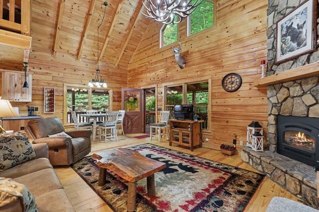 87 Greenberry Trail, Blairsville, GA 30512