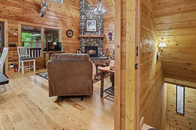87 Greenberry Trail, Blairsville, GA 30512