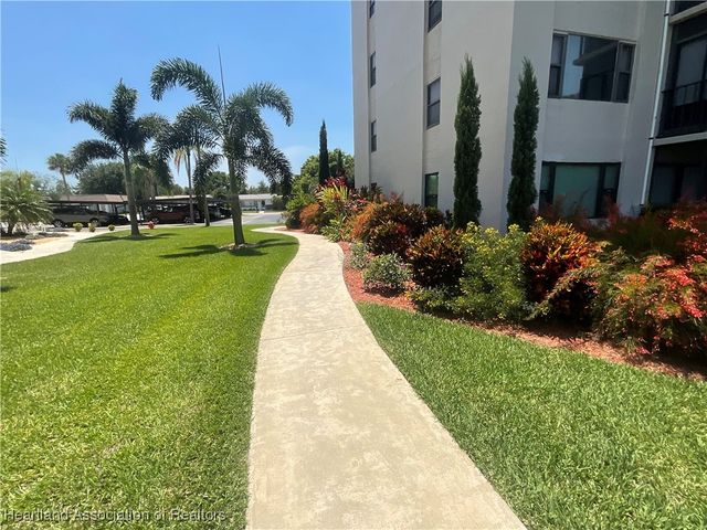 121 Country Club Drive 302, Lake Placid, FL 33852