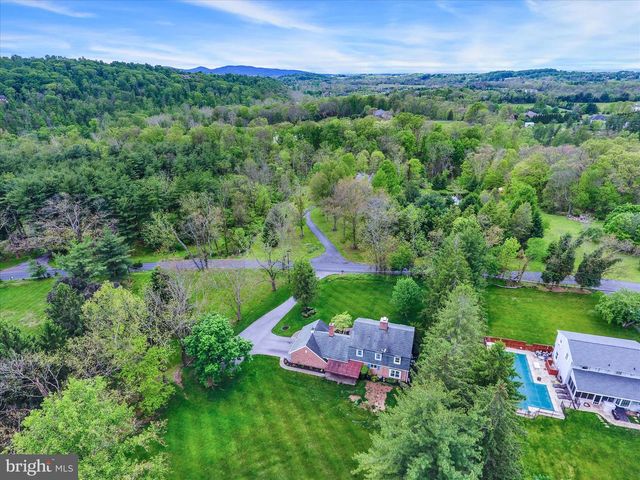 2919 ARCONA ROAD, Mechanicsburg, PA 17055