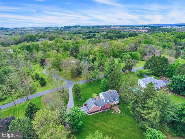 2919 ARCONA ROAD, Mechanicsburg, PA 17055