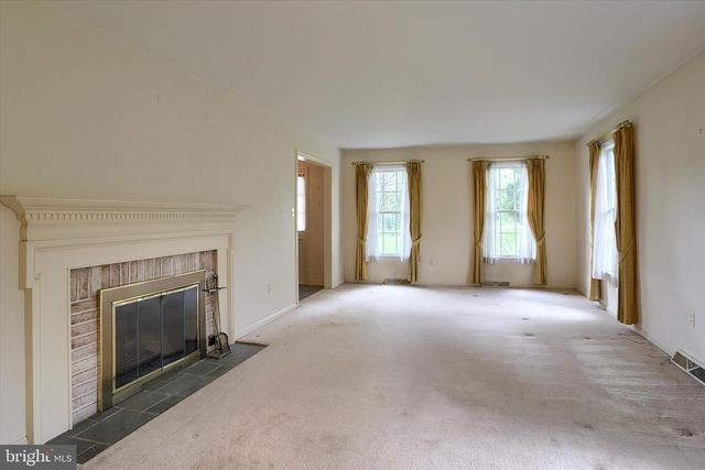 2919 ARCONA ROAD, Mechanicsburg, PA 17055
