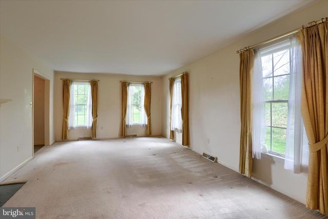 2919 ARCONA ROAD, Mechanicsburg, PA 17055