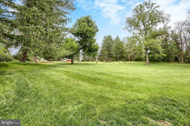 2919 ARCONA ROAD, Mechanicsburg, PA 17055