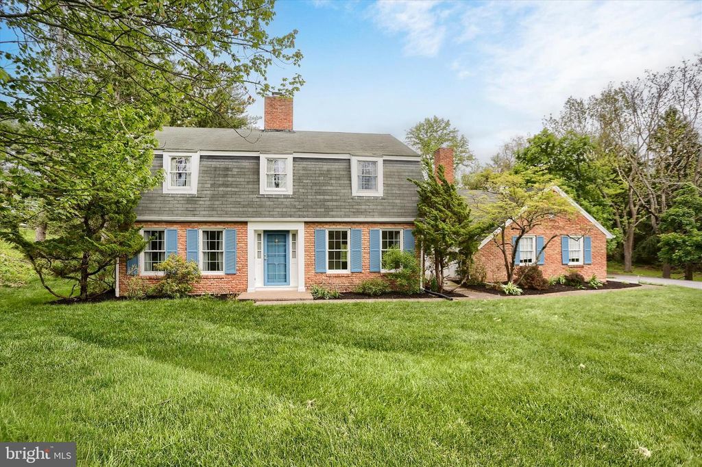 2919 ARCONA ROAD, Mechanicsburg, PA 17055