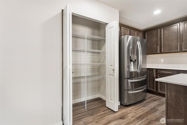 14926 18th Avenue W, Lynnwood, WA 98087