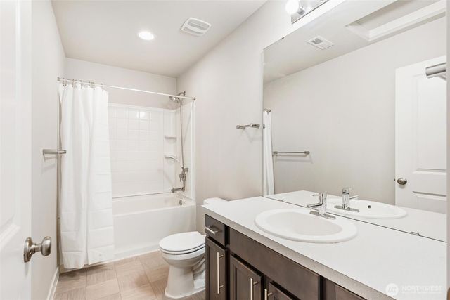 14926 18th Avenue W, Lynnwood, WA 98087