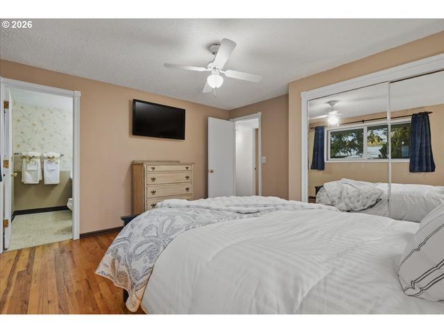 8513 Ne LEWIS Dr, Vancouver, WA 98662