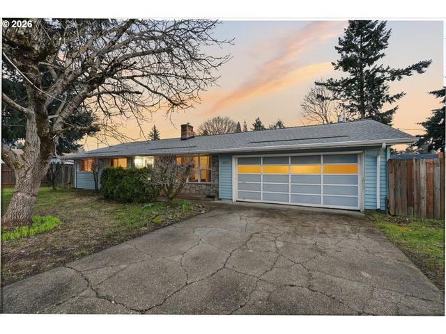 8513 Ne LEWIS Dr, Vancouver, WA 98662