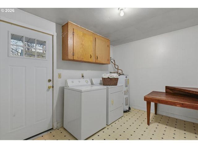 8513 Ne LEWIS Dr, Vancouver, WA 98662