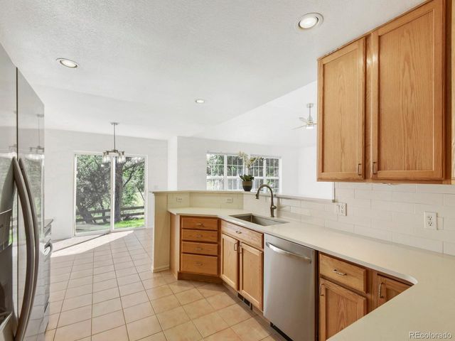 23782 E Kettle Pl, Aurora, CO 80016
