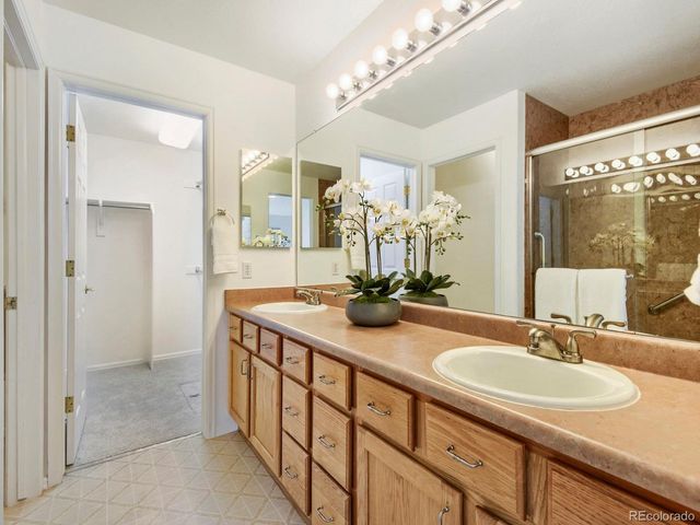 23782 E Kettle Pl, Aurora, CO 80016