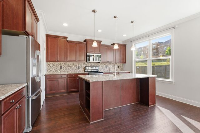 5344 Highland Place Way, Hermitage, TN 37076
