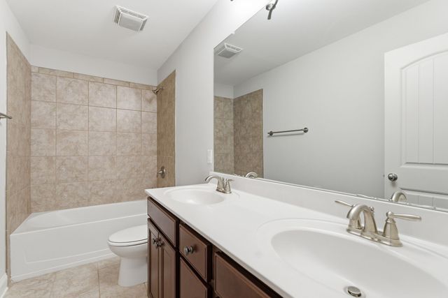 5344 Highland Place Way, Hermitage, TN 37076