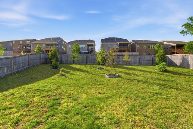 5344 Highland Place Way, Hermitage, TN 37076