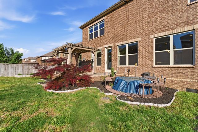 5344 Highland Place Way, Hermitage, TN 37076