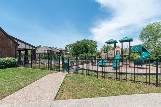 5344 Highland Place Way, Hermitage, TN 37076